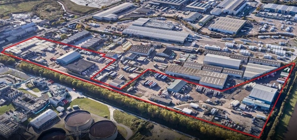 ‘Land of opportunity’ – multi-million pound deal done for 14 acres site in heart of Hull’s growing industrial and renewables sectors